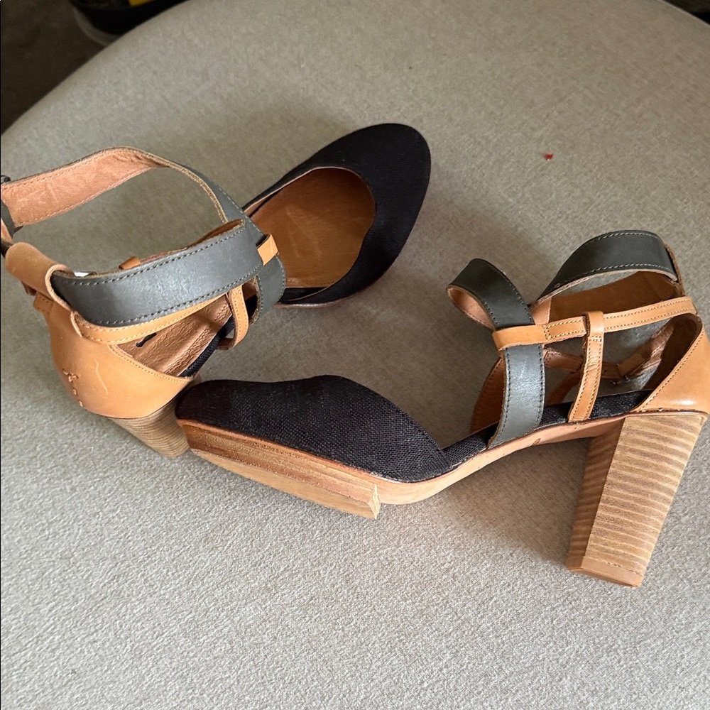 Stylish Black, Navy and Tan Women's Shoes - Picture 9 of 16